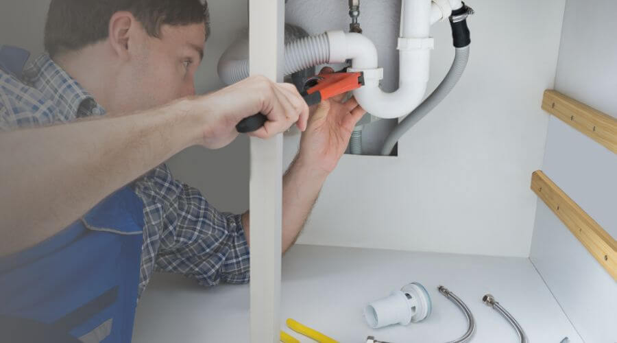 Local tankless water heater installation in Delta, OH